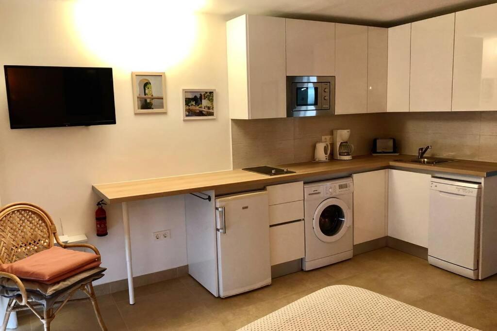 Modern & Spacious Studio Isla, Puerto Del Carmen Тіас Екстер'єр фото